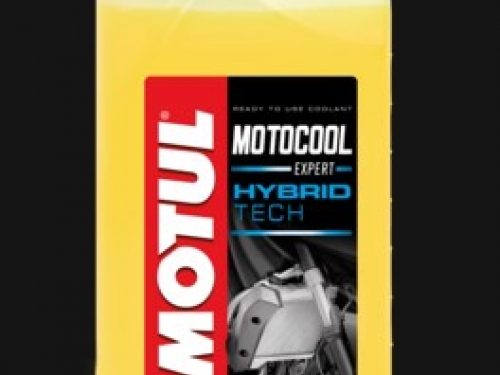 Chladiaca kvapalina Motul MOTOCOOL EXPERT